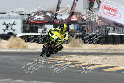 media/Apr-26-2025-BRL Bagger Racing League (Sat) [[9e270f465f]]/7-Super Street Bagger Race/